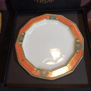 Rosenthal Versace Le Voyage de Marco Polo 11" plate orange with green and yellow